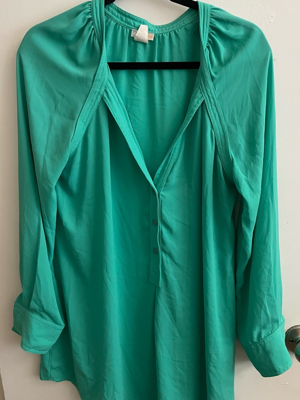 Rubber Ducky Productions, Inc. Teal Button-Front V-Neck Blouse